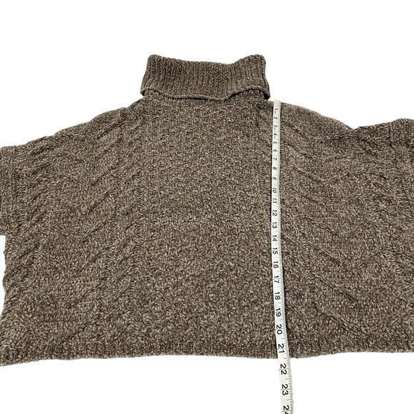 Blank NYC Tonight Only Sweater Size L NWOT - Picture 8 of 8